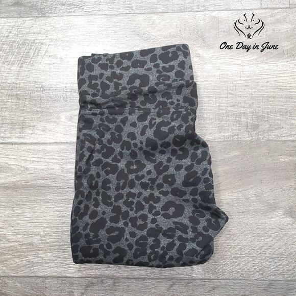 Loft Leopard Ankle Leggings Size XS - Picture 6 of 6